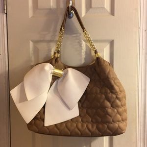 Ladies handbag